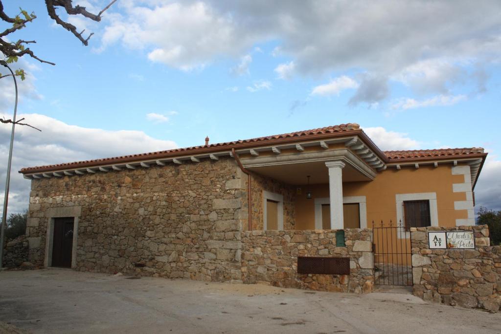 Apartamentos El Jardin Del Poeta Guijo de Granadilla Phòng bức ảnh