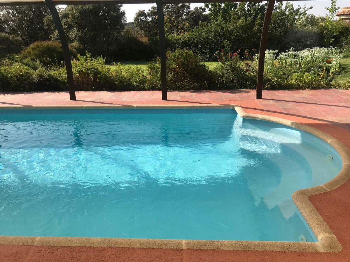 Apartamentos El Jardin Del Poeta Guijo de Granadilla Ngoại thất bức ảnh